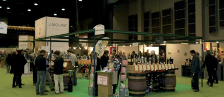 Au salon des vins de Loire d'Angers, du 4au 6 février, plus de 80 domaines ont aussi présenté leurs gammes bio, notamment au sein d'un stand collectif.