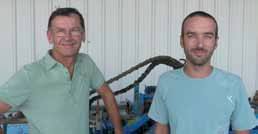 Christian et Julien Veillat mettent en valeur 122 ha de céréales et oléo-protéagineux bio dans les Deux-Sèvres près de Niort.